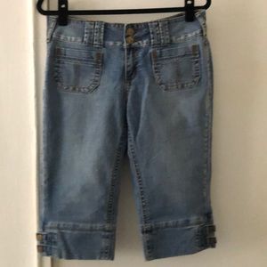 Ladies size 13 jean pedal pushers